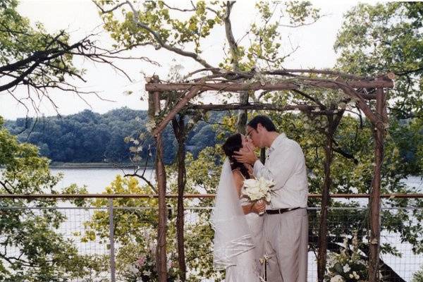 wedding at their summer house