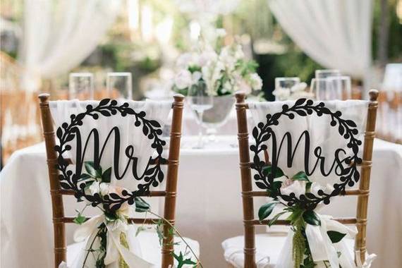 Mr & mrs chair decor