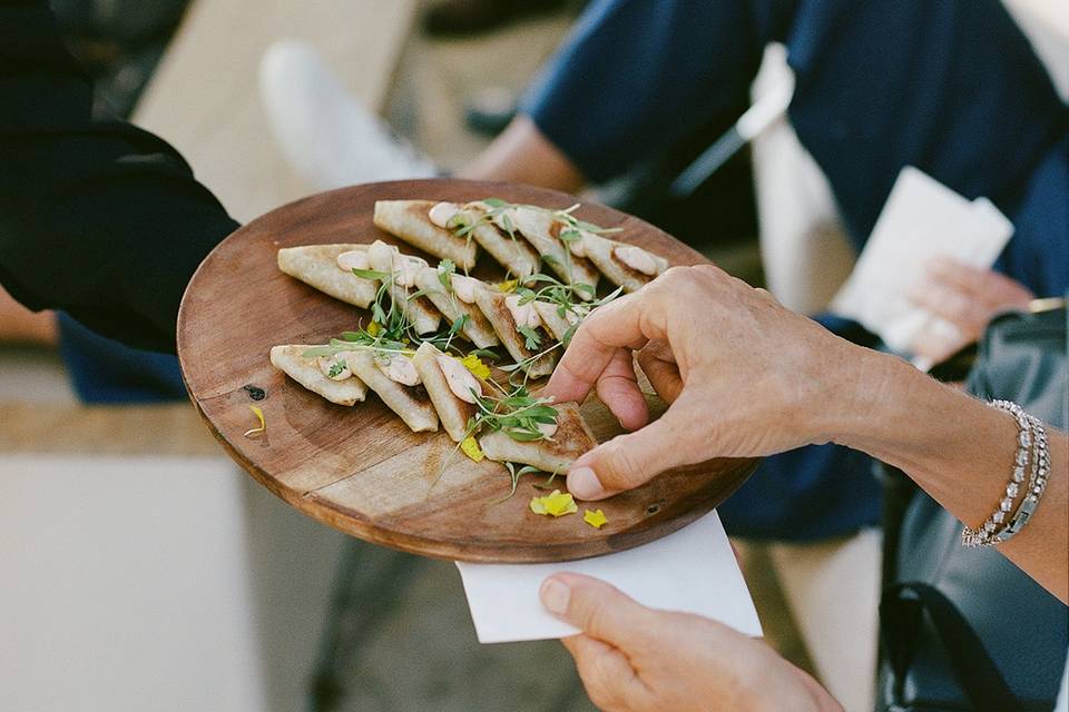 Passed Hors d’Oeuvres
