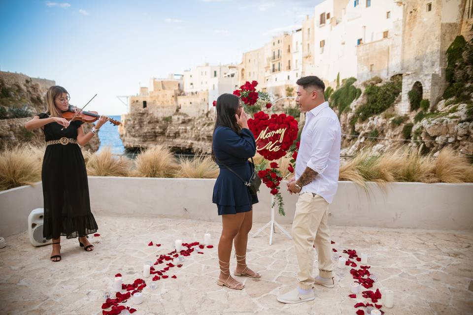 Proposal in Polignano