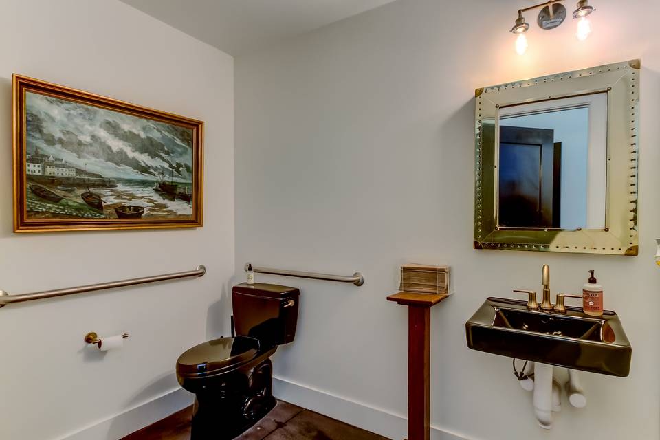 Upstairs bathroom