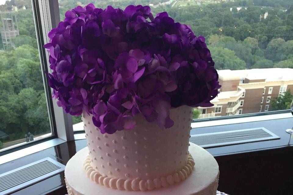 Vibrant wedding cake