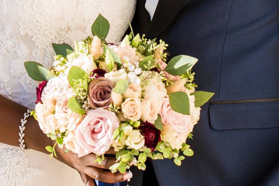 Antique mauve toned bouquet