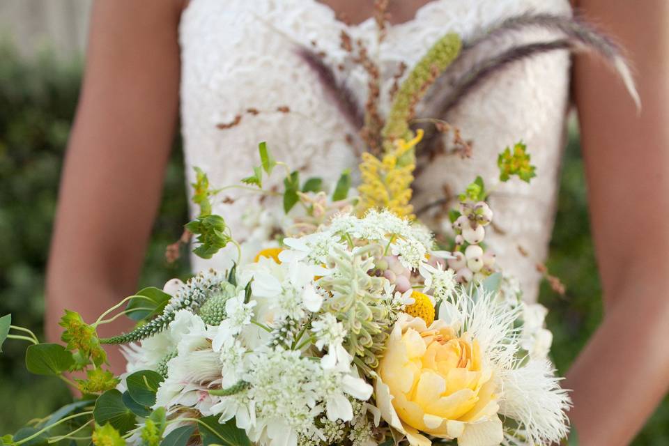 Whimsical bouquet in neutral tones.