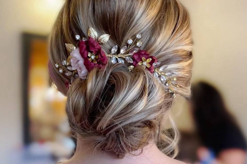 Hairstylist: Lydia