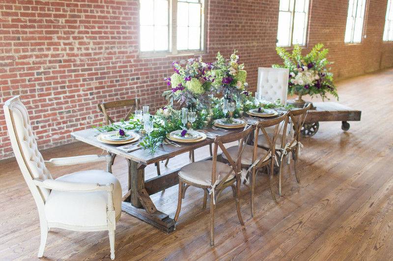 Sample table setup | Savannah Eve Photography