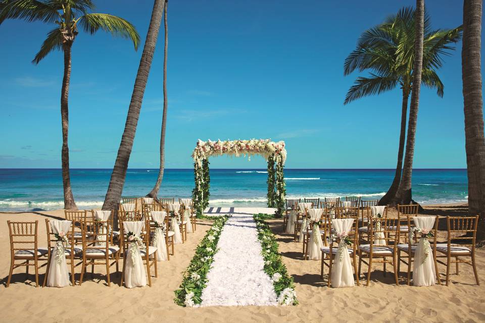 Dreams Punta Cana - Simply Mary’ed Destination Weddings & Honeymoons