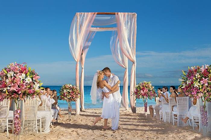 Simply Mary’ed Destination Weddings & Honeymoons