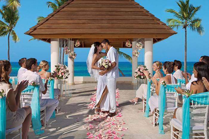 Secrets Playa Mujeres - Simply Mary’ed Destination Weddings & Honeymoons