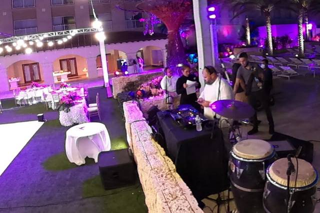 DJ percussion combo
