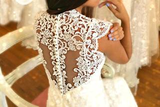 Simple Elegance Bridal and Formal Wear