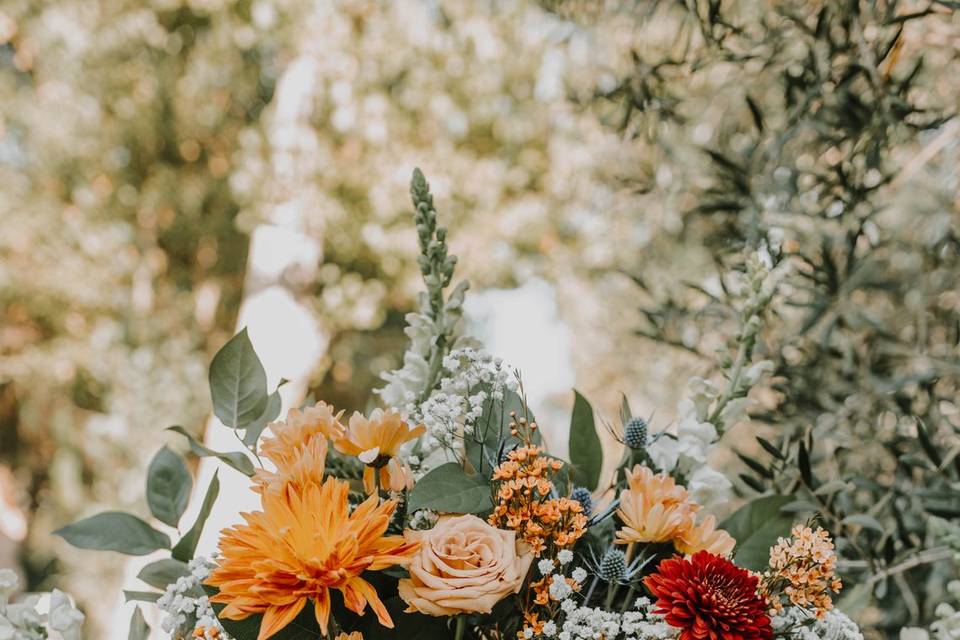 Barrel Floral Piece