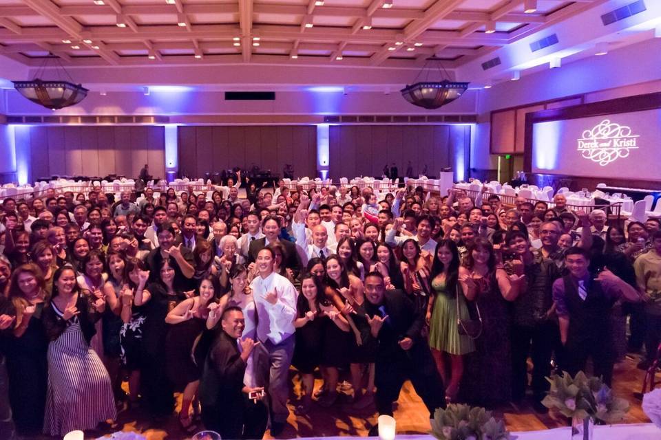 Wedding guests group shot