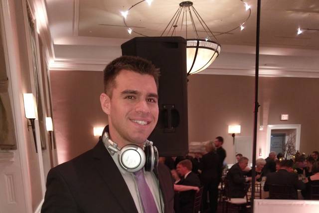Wedding DJ