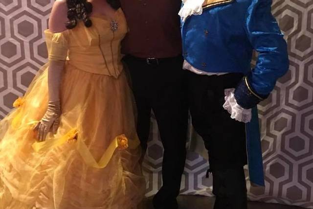 Couple with the dj