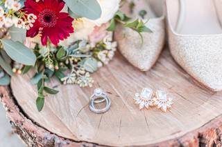 Primrose + Lily Wedding and Event Planning