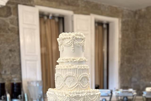 Victorian Style cake