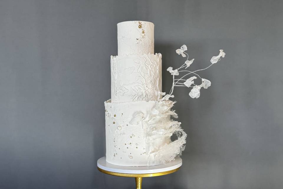 White Love cake