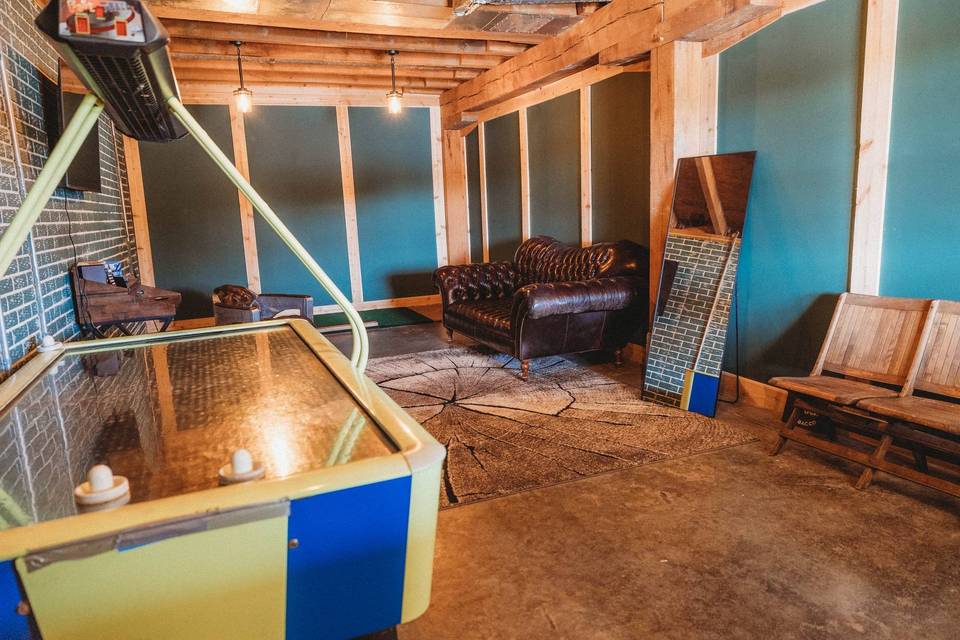 Groom’s Suite
