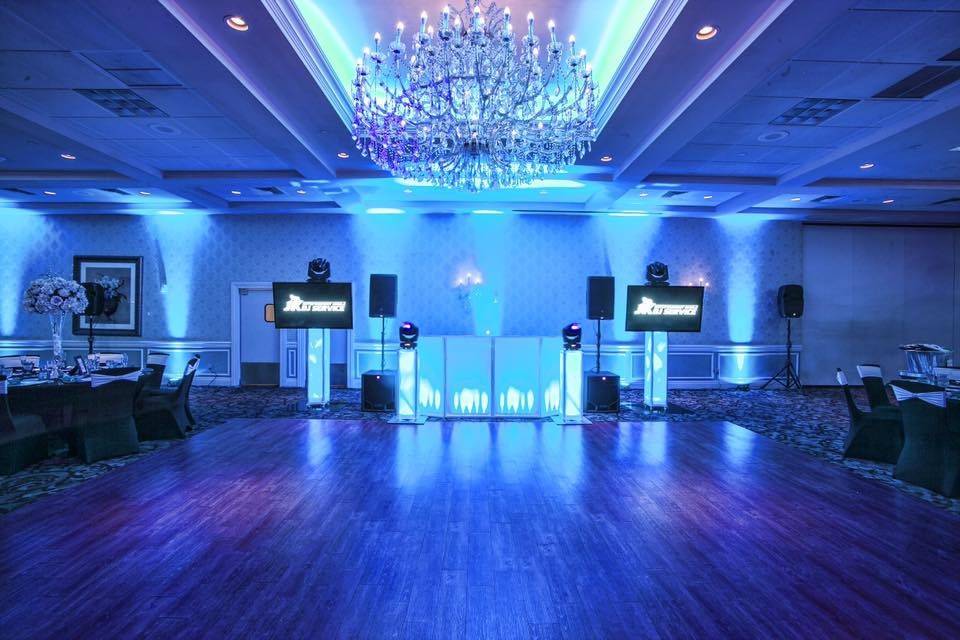 JK Entertainment Mobile DJ Service