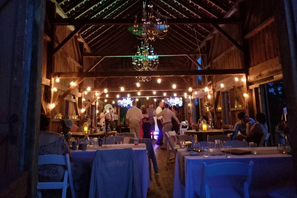 Five Birds Farm - Venue - Ringoes, NJ - WeddingWire