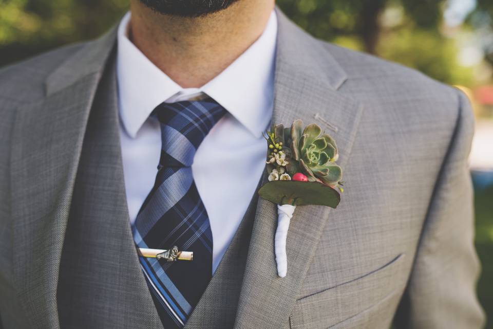 Succulent boutonniere