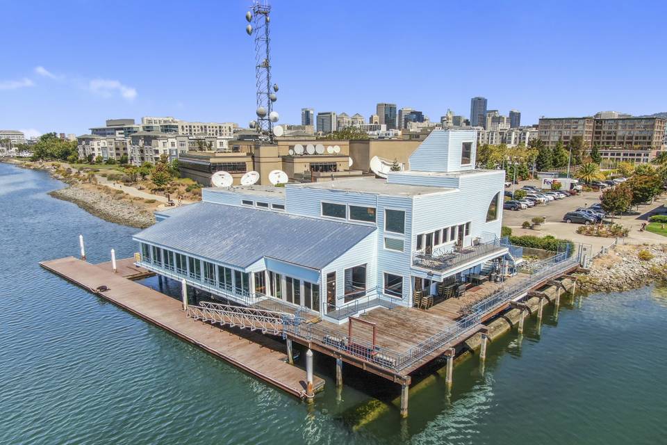 Eve's Waterfront
