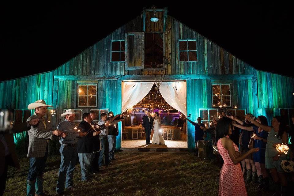 Barn wedding uplighting