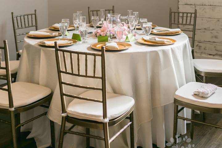 Included table linens