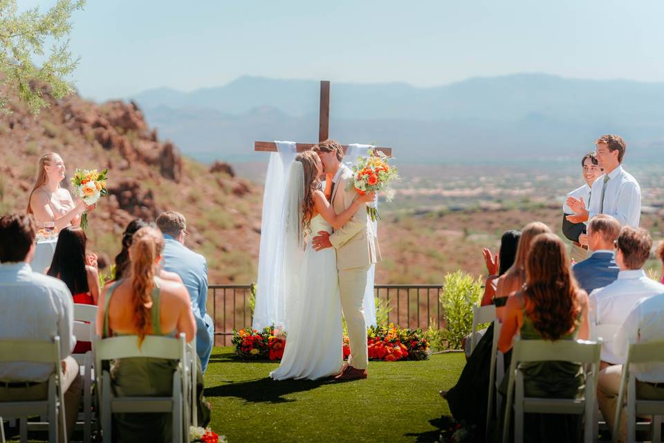 Four Peaks Lawn Ceremony