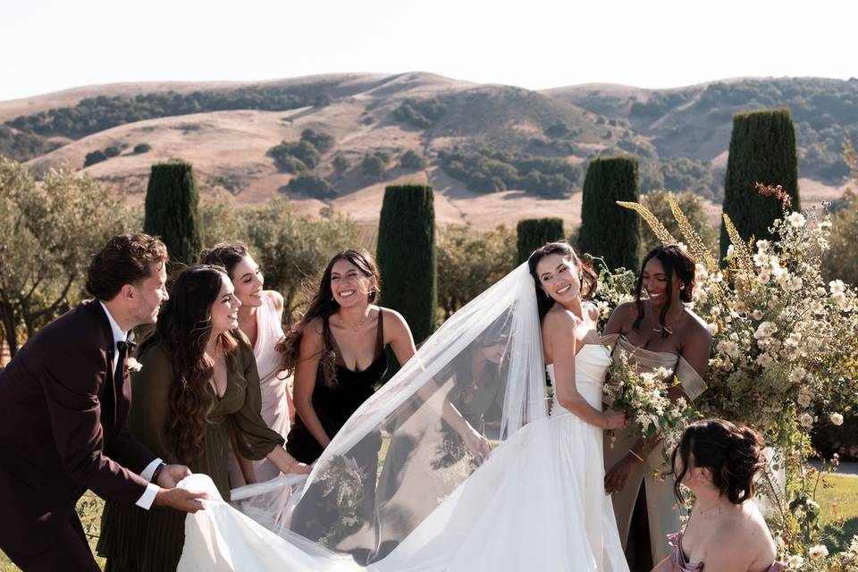 Viansa Winery Wedding Party
