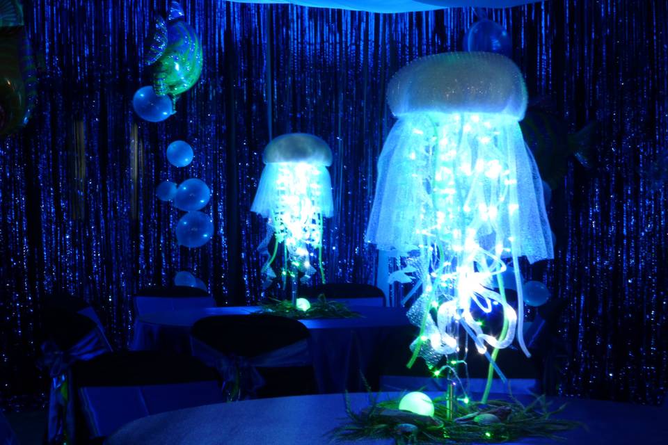 Jellyfish Centerpiece