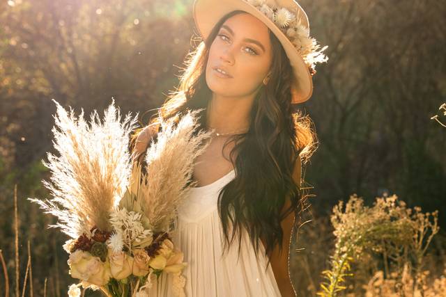 Boho bride outside