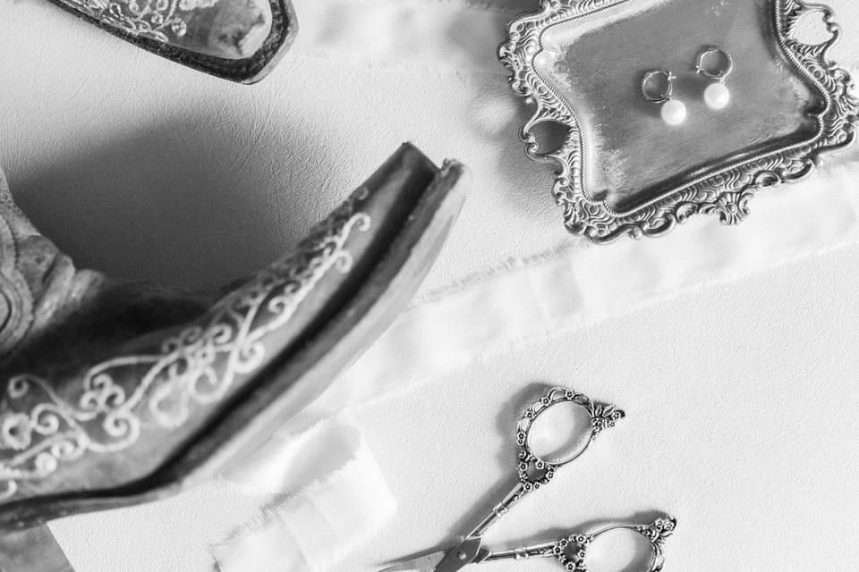 Flat lay details