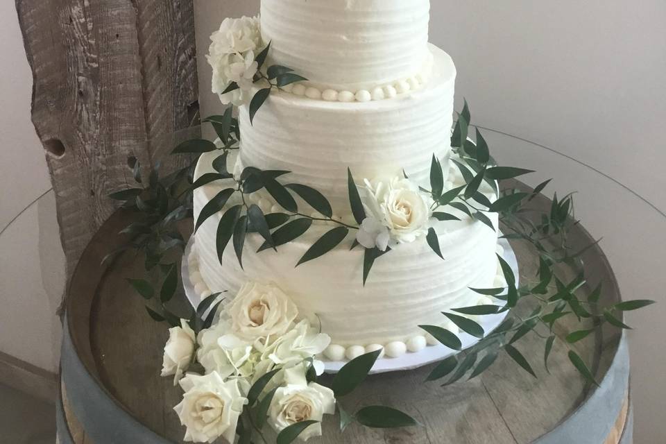 Horizontal buttercream