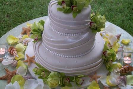 Pearl & Amador's Wedding Cake. August 2008