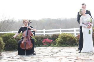 Victoria Olmer Cellist