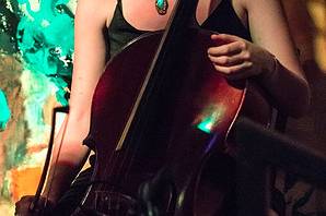 Victoria Olmer Cellist