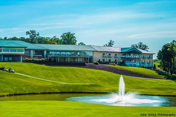 Woodstone Country Club and Lodge 01