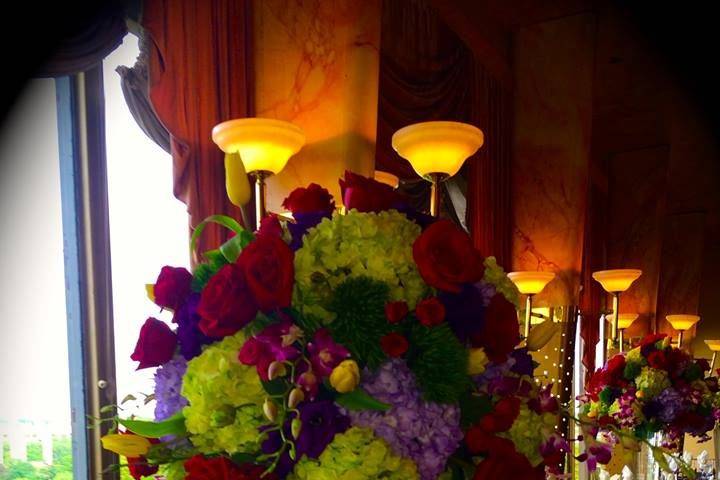 Table setup with center piece