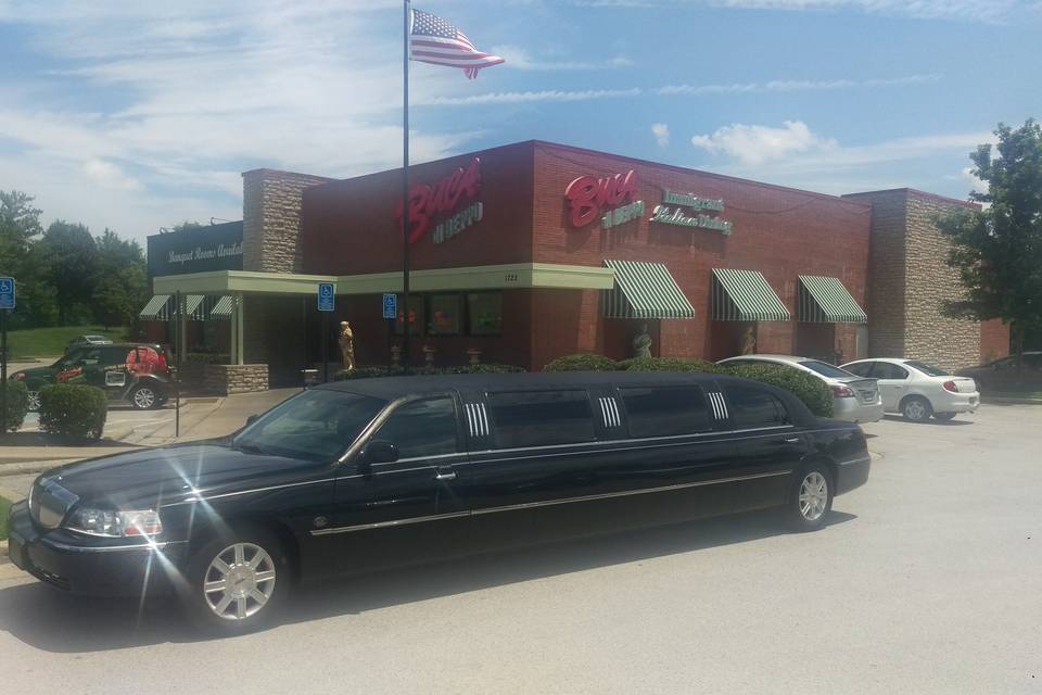 Legends Limousine