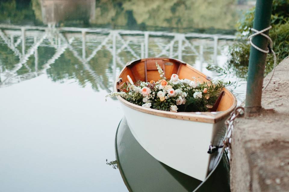 Rowboat for photos