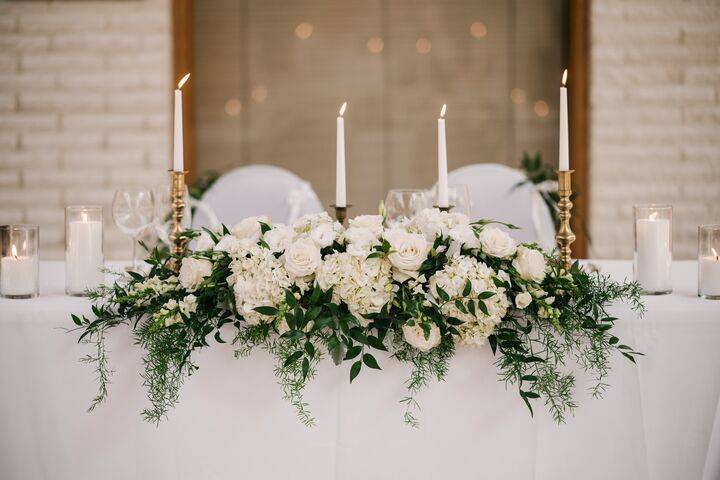 Bride and groom table