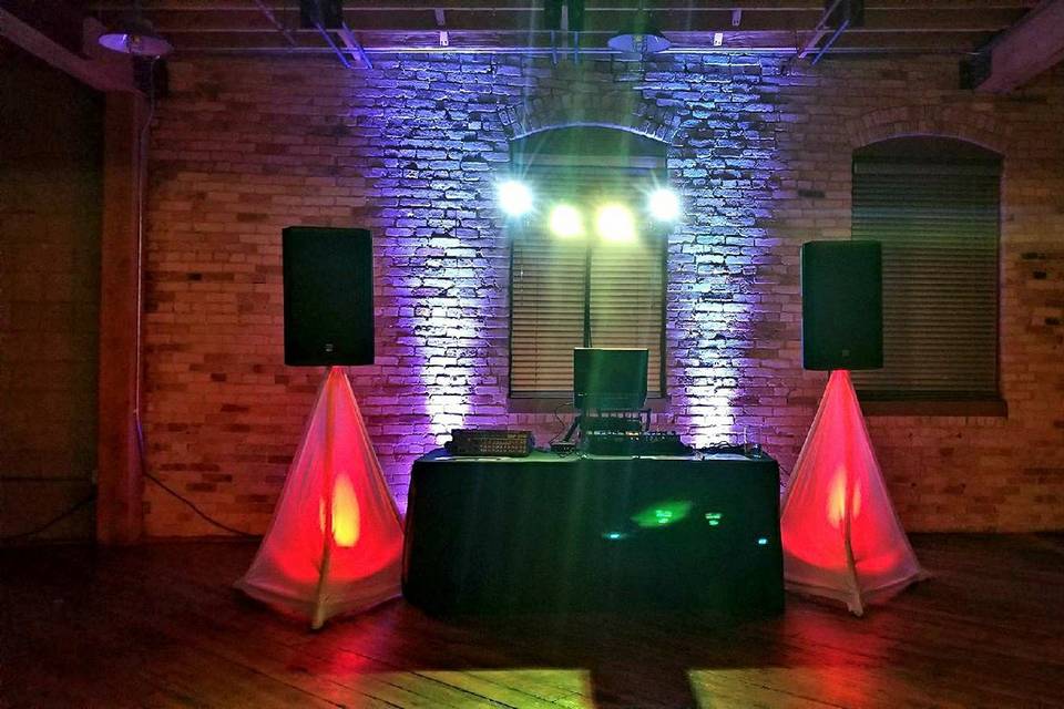 DJ booth setup option