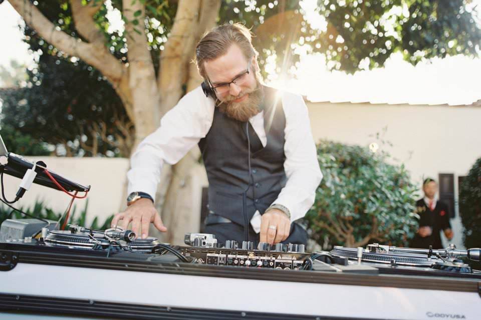 SONGSTRUCK Weddings and Events