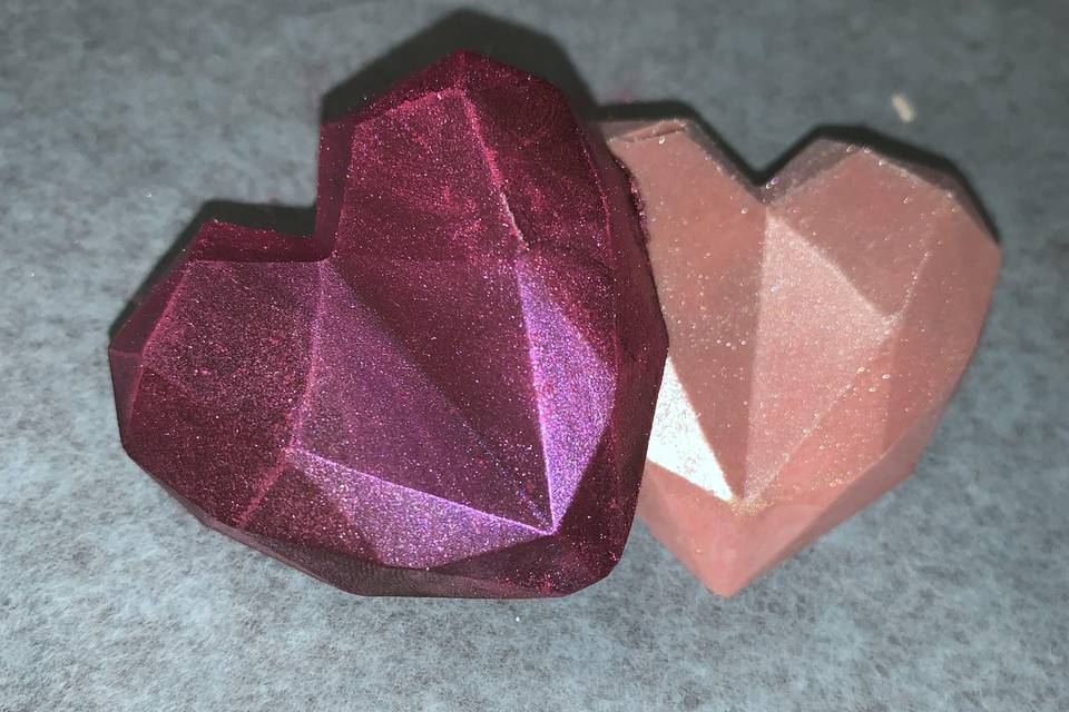 Geode hearts with edible glitter