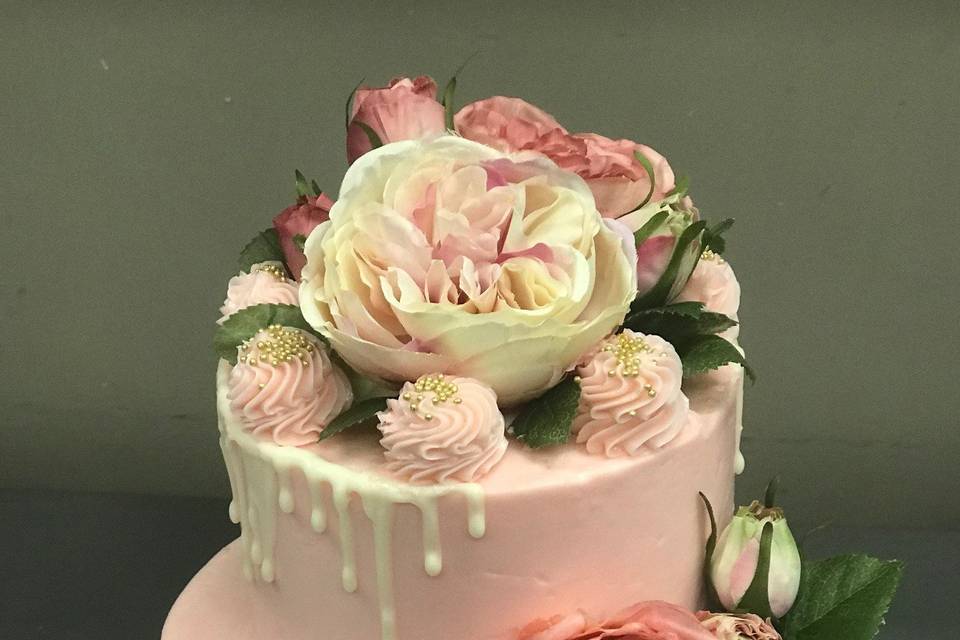 2 Tier w/ Fresh Flower