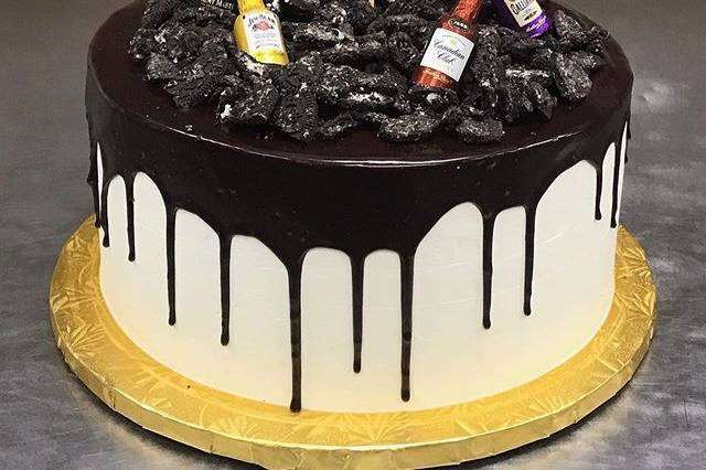 Cake w/ Chocolate Drip