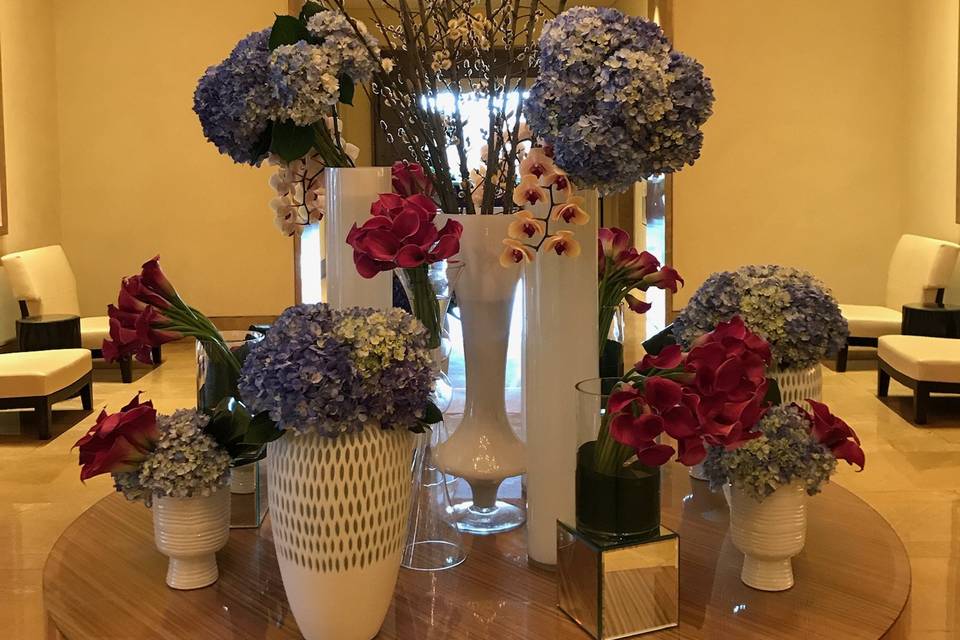 Flowers By Chris Harbor Court
