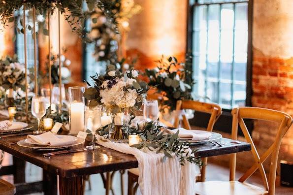 Head Table Dye House